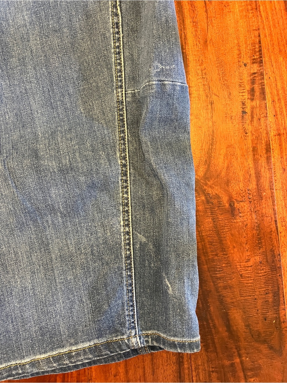 Pilcro Woman’s Light Blue barrel leg Denim Jeans 22W - Picture 4 of 5
